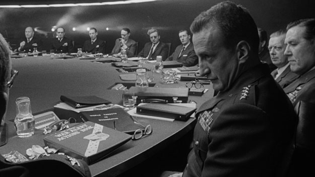 Dr. Strangelove or: How I Learned to Stop Worrying and Love the Bomb (1964) 