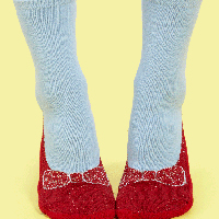 Dorothy-Ruby-Slipper-Socks