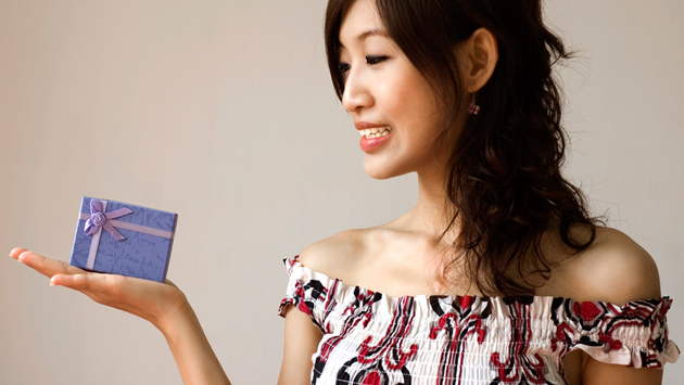 woman-with-present