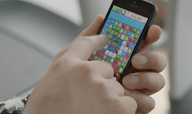candy-crush-mobile-game