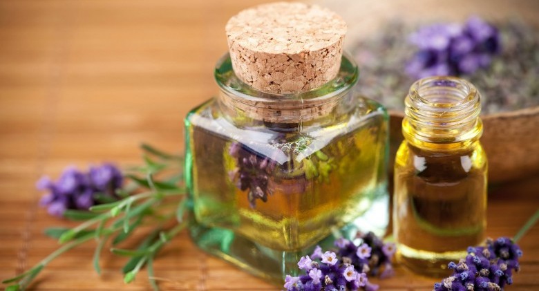 lavender-essential-oils-desktop-wallpaper-2560x1600