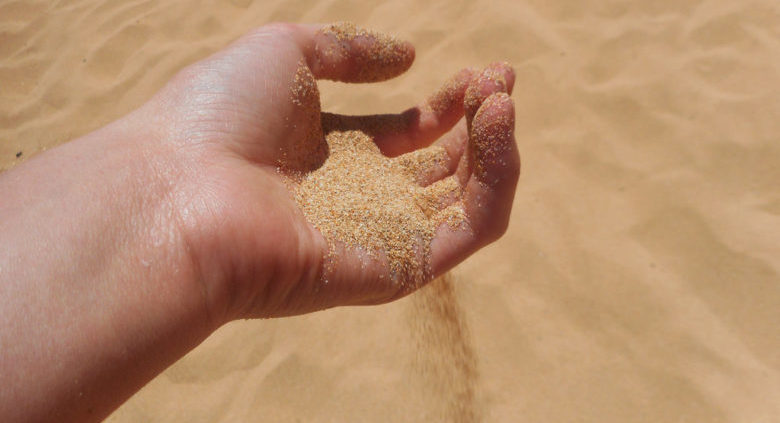 sand_in_hand_by_jakerobbo555-d9qg3d4