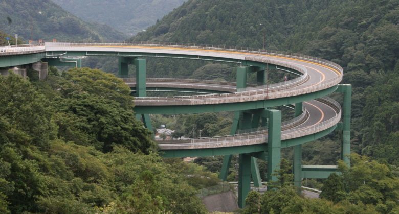 kawazu nanadaru Loop bridge Japan 5