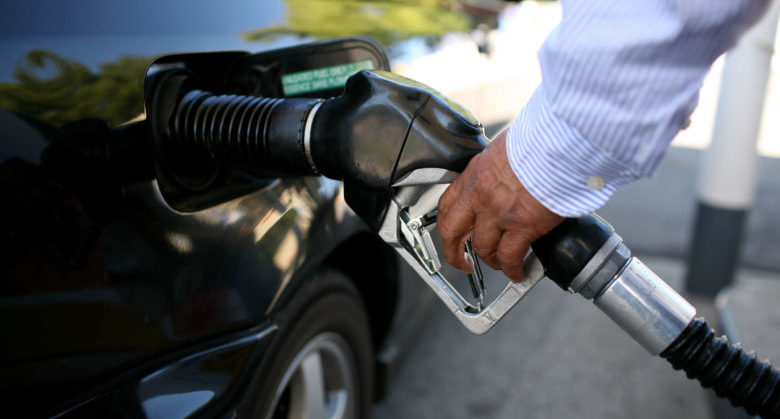 SAN RAFAEL, CA - JUNE 30: A motorist pumps gasoline into his car at a Shell gas station June 30, 2008 in San Rafael, California. The price of oil surged to a record $143.67 per barrel today before dropping back down to close at $140. The U.S. national average price of a gallon of regular unleaded gasoline also rose to a new record of $4.09. (Photo by Justin Sullivan/Getty Images)