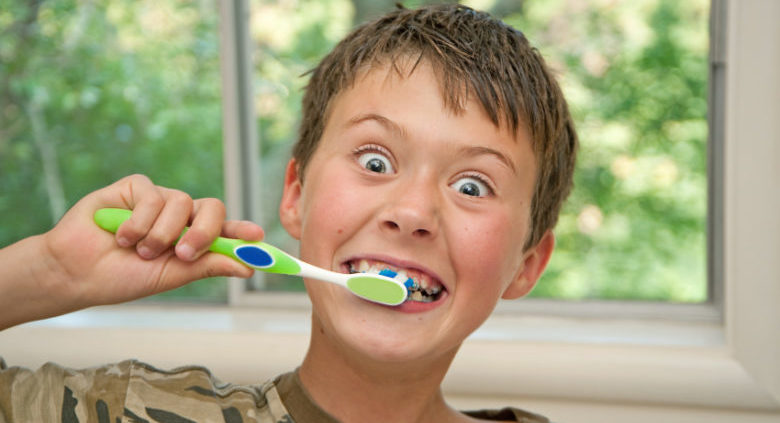 Brushing-with-braces