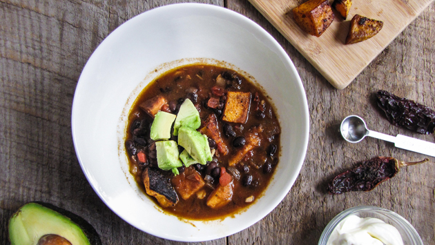 Smoky Black Bean and Sweet Potato Chili