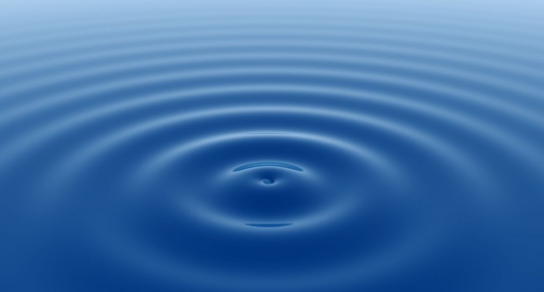 blue-water-ripples_9394126_ml